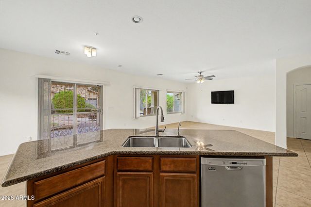 12202 W MOUNTAIN VIEW Drive, Avondale, AZ 85323