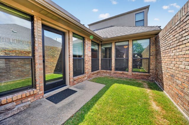 806 Oakway Court, Richardson, TX 75081