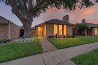 806 Oakway Court, Richardson, TX 75081