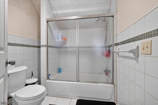 90 Manchester Ave, Paterson City, NJ 07502