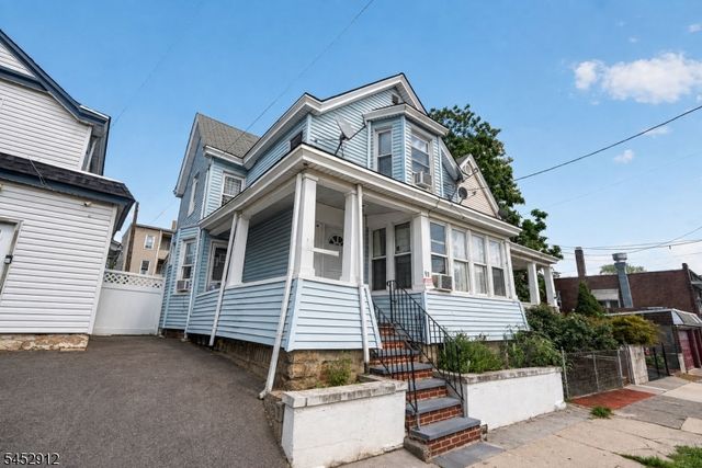 90 Manchester Ave, Paterson City, NJ 07502