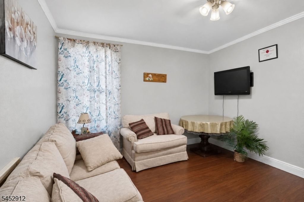 90 Manchester Ave, Paterson City, NJ 07502 — photo 4