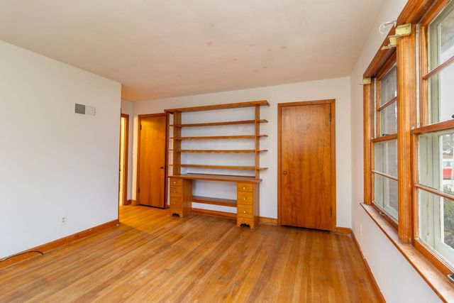 316 W Perry Street, Belvidere, IL 61008