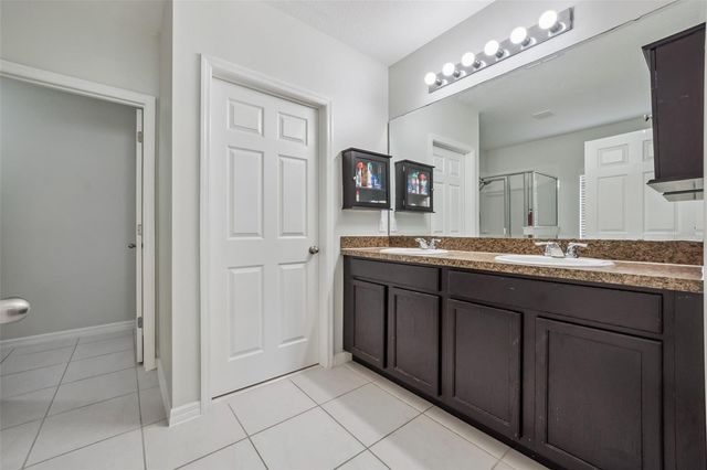 240 WHISPERING PINES WAY, Davenport, FL 33837