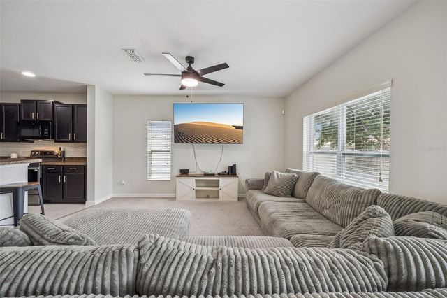 240 WHISPERING PINES WAY, Davenport, FL 33837