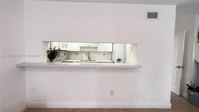 984 W 40th Street 2, Hialeah, FL 33012