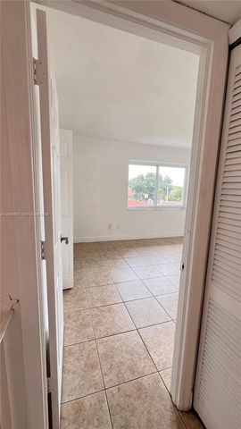 984 W 40th Street 2, Hialeah, FL 33012