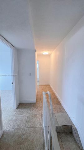 984 W 40th Street 2, Hialeah, FL 33012