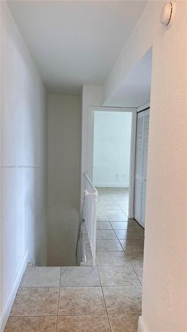 984 W 40th Street 2, Hialeah, FL 33012