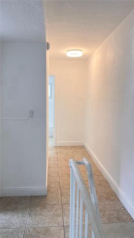 984 W 40th Street 2, Hialeah, FL 33012