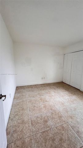 984 W 40th Street 2, Hialeah, FL 33012