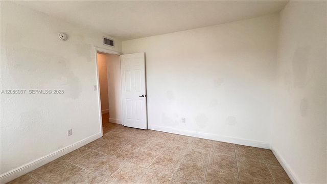 984 W 40th Street 2, Hialeah, FL 33012