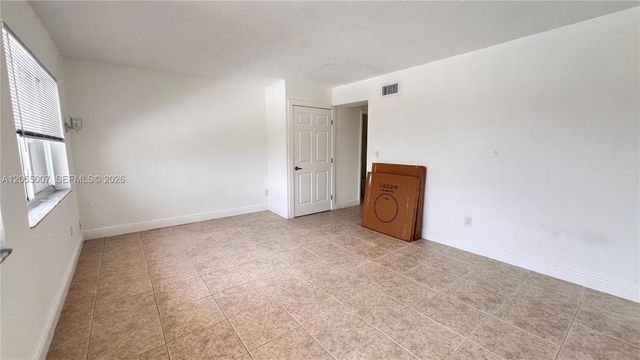 984 W 40th Street 2, Hialeah, FL 33012
