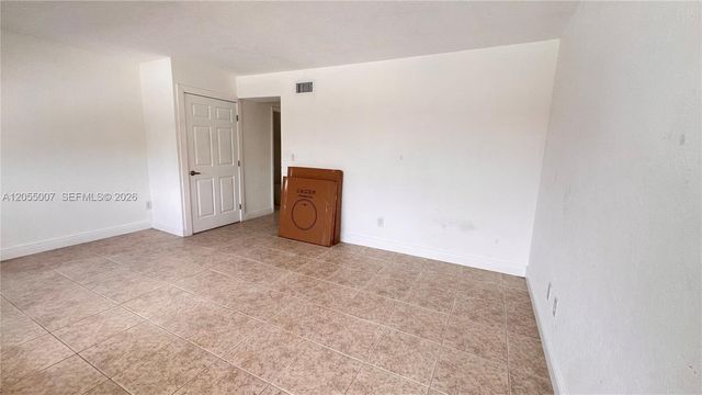 984 W 40th Street 2, Hialeah, FL 33012