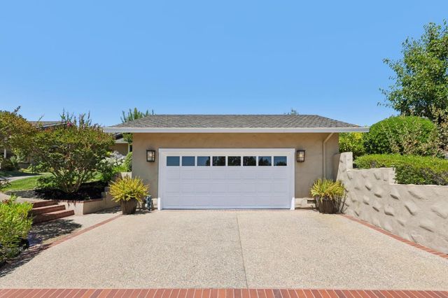 14275 Hilltop Way, Saratoga, CA 95070