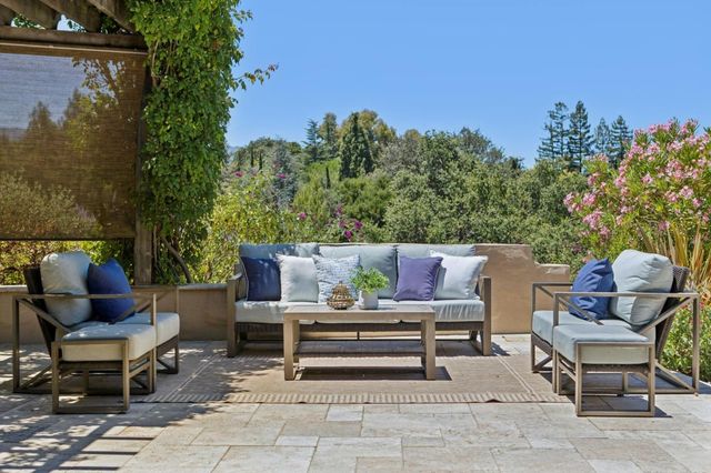 14275 Hilltop Way, Saratoga, CA 95070