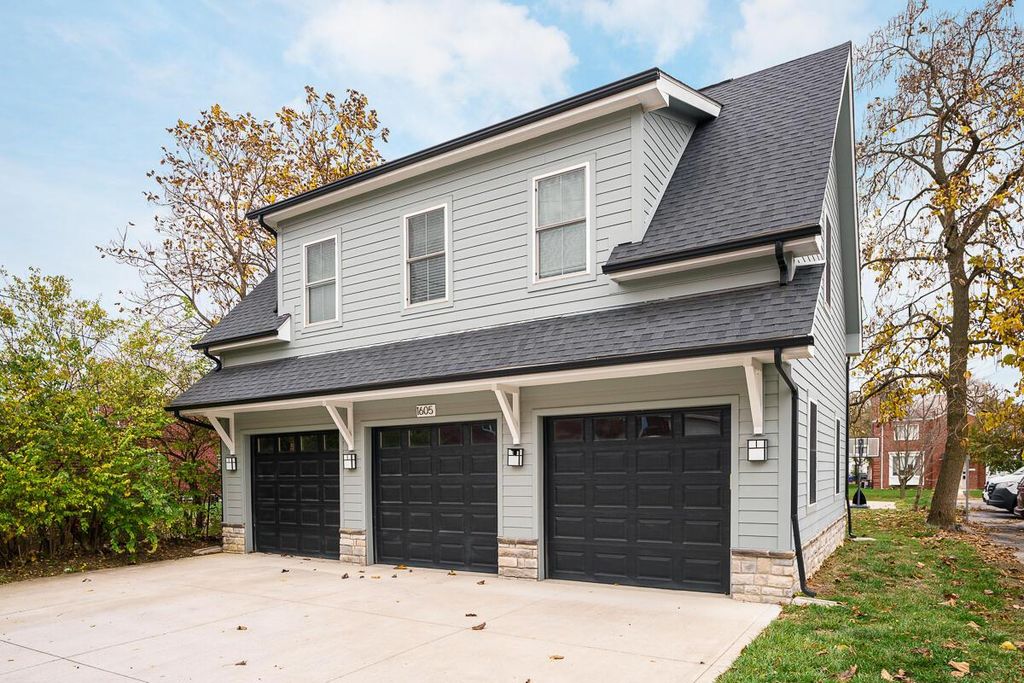 1605 Elmwood Avenue, Columbus, OH 43212