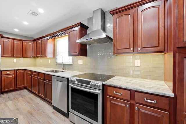 5 Gibson Road, Newnan, GA 30263