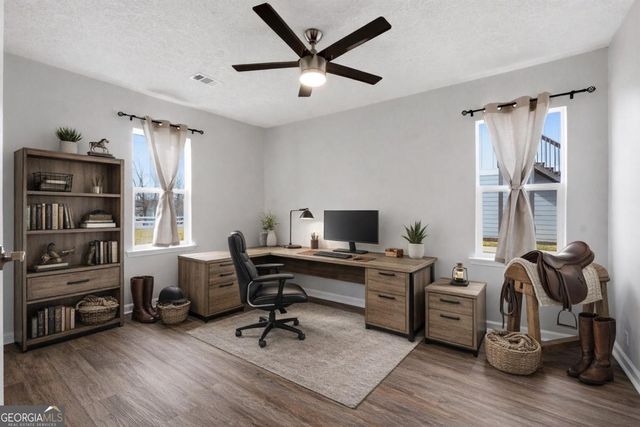 5 Gibson Road, Newnan, GA 30263