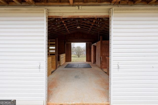 5 Gibson Road, Newnan, GA 30263