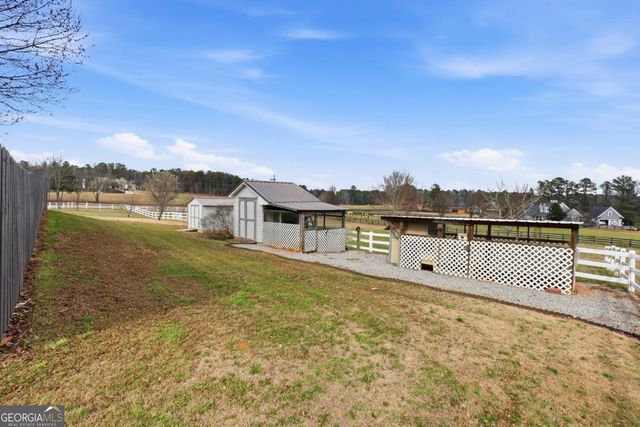 5 Gibson Road, Newnan, GA 30263