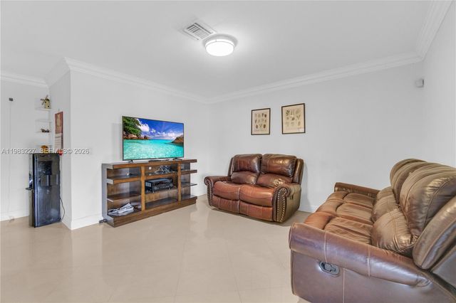 2905 Begonia Way, Cooper City, FL 33026