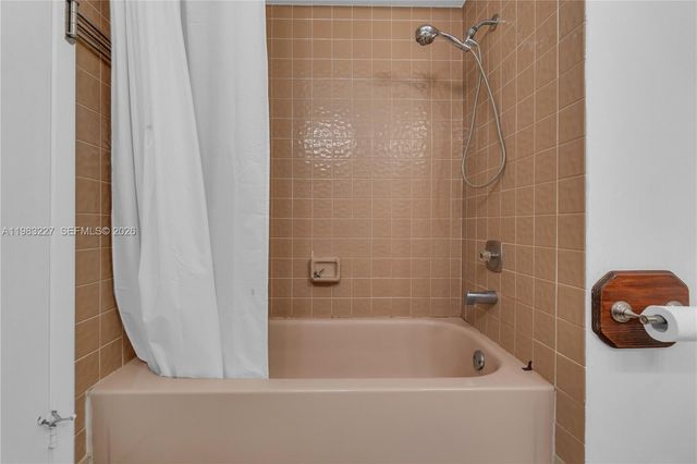 2905 Begonia Way, Cooper City, FL 33026