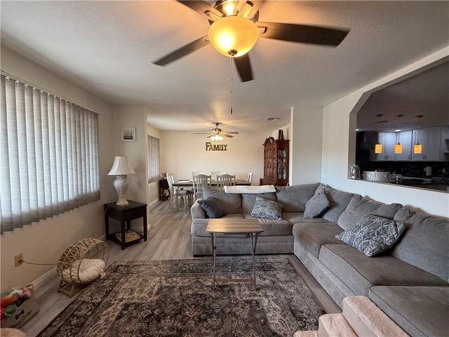 1415 Sahuaro Drive, Bullhead City, AZ 86442