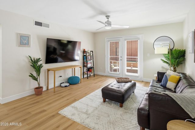 4704 E PARADISE VILLAGE Parkway N 228, Phoenix, AZ 85032