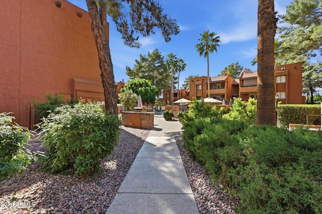 4704 E PARADISE VILLAGE Parkway N 228, Phoenix, AZ 85032