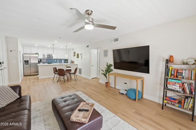 4704 E PARADISE VILLAGE Parkway N 228, Phoenix, AZ 85032