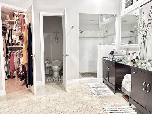 8214 ROLLA COURT, Orlando, FL 32836