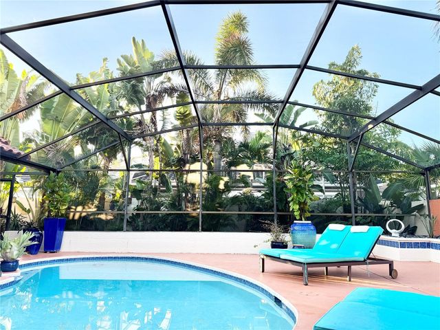 8214 ROLLA COURT, Orlando, FL 32836