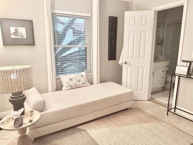 8214 ROLLA COURT, Orlando, FL 32836