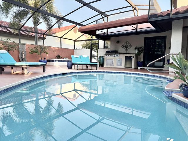 8214 ROLLA COURT, Orlando, FL 32836