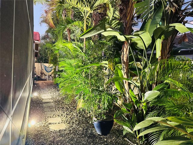 8214 ROLLA COURT, Orlando, FL 32836