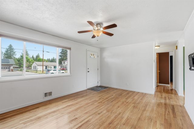 4011 W Everett Ave, Spokane, WA 99205
