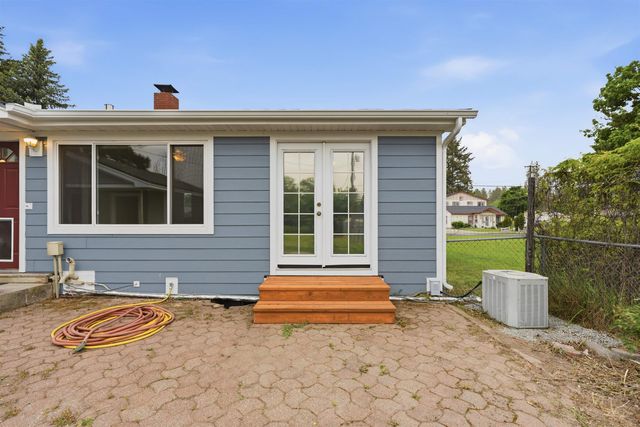 4011 W Everett Ave, Spokane, WA 99205