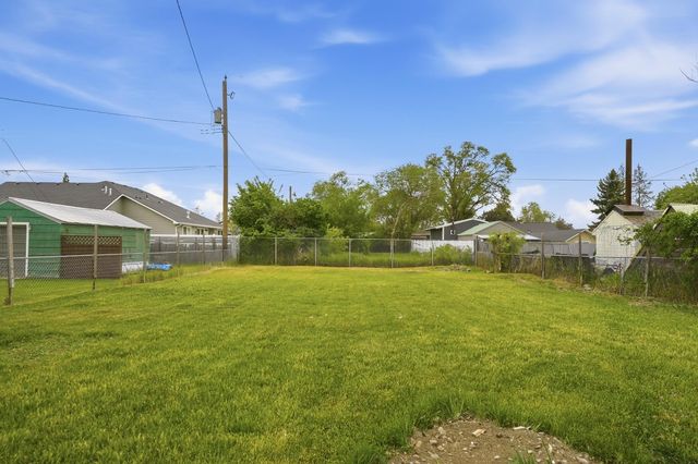 4011 W Everett Ave, Spokane, WA 99205