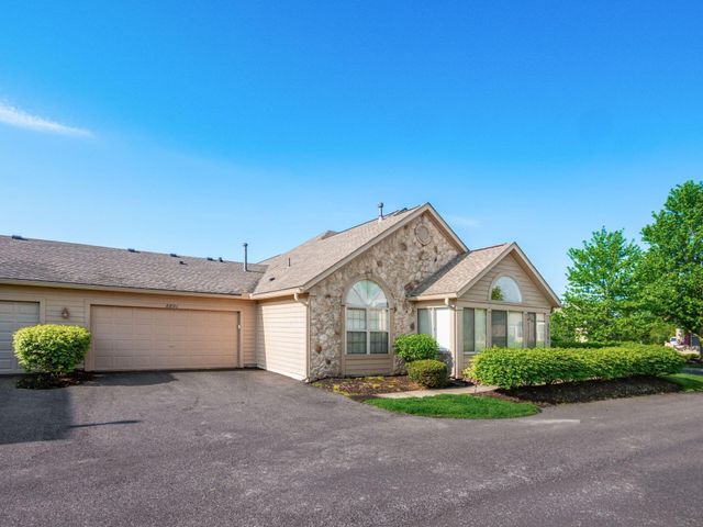 8891 Linksway Drive, Powell, OH 43065