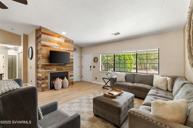 25 Wild Horse Mesa Drive, Sedona, AZ 86351