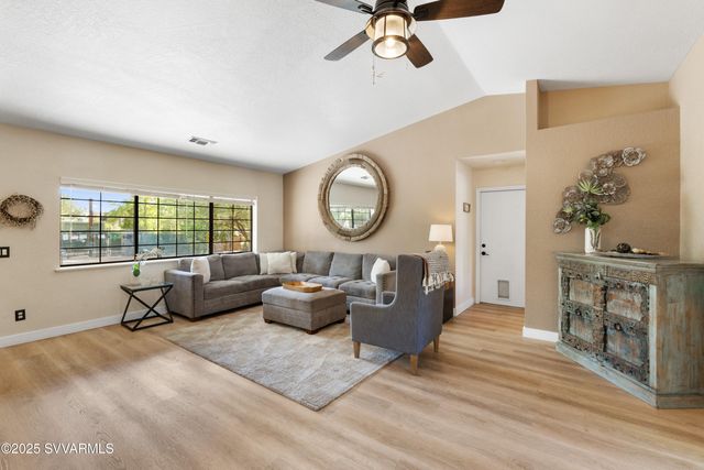 25 Wild Horse Mesa Drive, Sedona, AZ 86351