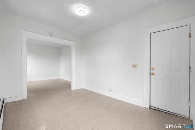 121 Wolcott Street, Waterbury, CT 06705