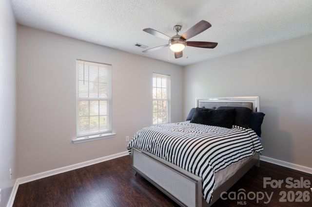5782 Dove Point Drive SW, Concord, NC 28025