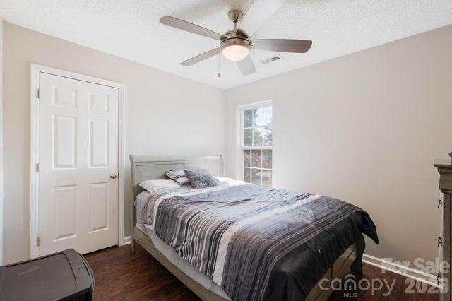 5782 Dove Point Drive SW, Concord, NC 28025