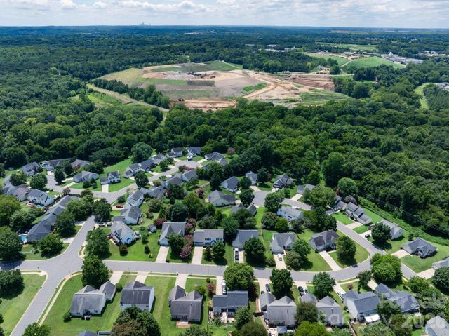 5782 Dove Point Drive SW, Concord, NC 28025