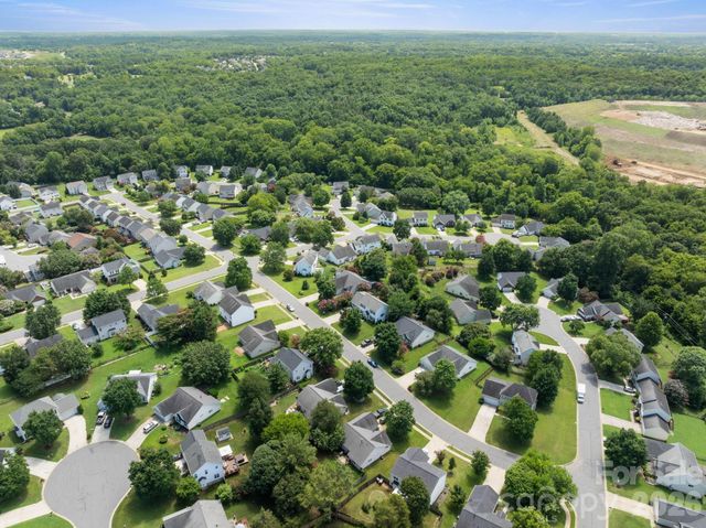5782 Dove Point Drive SW, Concord, NC 28025