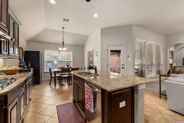 27050 Sable Run, Boerne, TX 78015