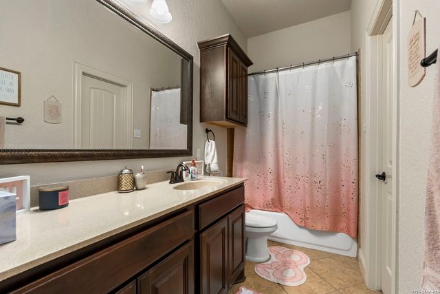 27050 Sable Run, Boerne, TX 78015