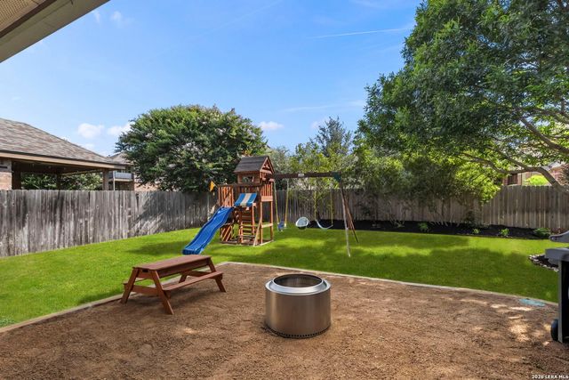 27050 Sable Run, Boerne, TX 78015
